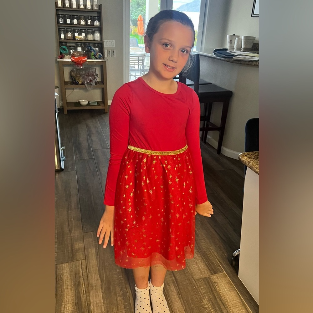 Christmas Dress 🎅🏻 Girls size L 10 Red and gold stars & sparkly waist - Picture 2 of 4